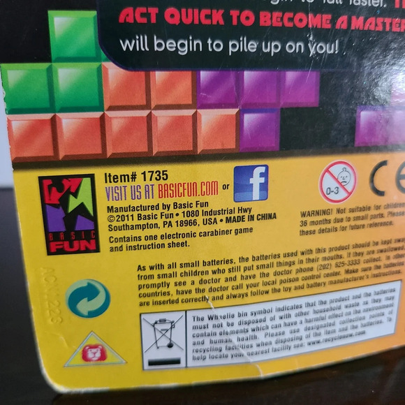 2011 Tetris Nano game handheld electronic game clip - on - Picture 5 of 5